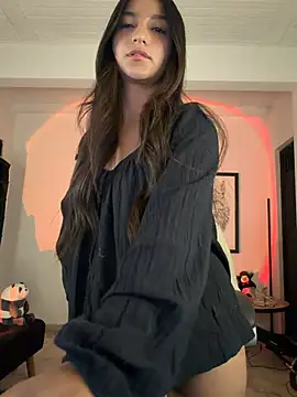 Snapshot of aly_golden_ chatting on August 2, 2026, 3:27 am aly golden online show from August 2, 2026, 3:27 am