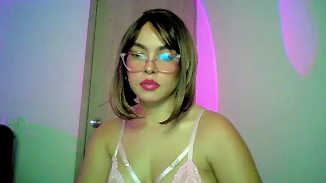 Kiri Cutee online show from September 25, 2025, 4:27 am