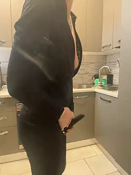 Porcella96 online show from March 18, 2025, 8:03 am