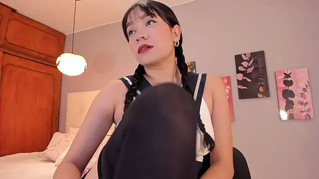 Maia W10 online show from January 17, 2026, 12:21 pm