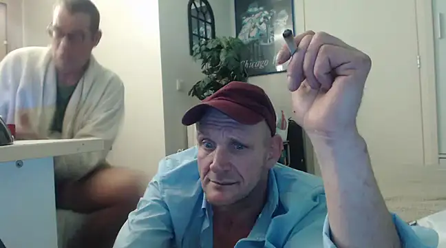 Snapshot of mikeythebestsucker chatting on December 7, 2024, 2:53 am mikeythebestsucker online show from December 7, 2024, 2:53 am