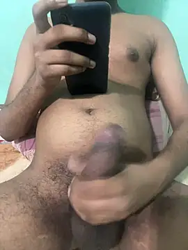 Snapshot of coco_boy12 chatting on March 3, 2025, 6:01 pm coco boy12 online show from March 3, 2025, 6:01 pm