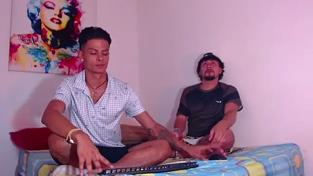 enjoy vibes online show from November 18, 2025, 8:19 am