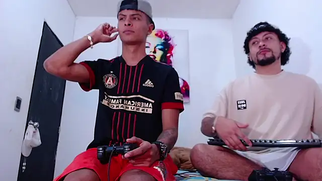 enjoy vibes online show from December 2, 2025, 10:38 pm