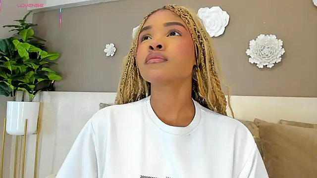 AriaFoster online show from February 8, 2026, 3:43 am