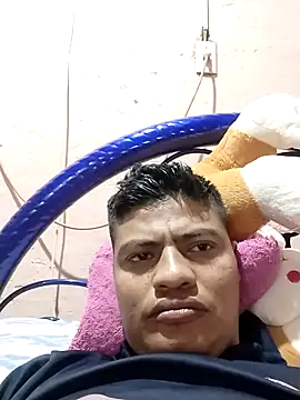 Snapshot of juan56900 chatting on May 9, 2026, 11:43 pm juan56900 online show from May 9, 2026, 11:43 pm