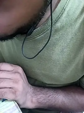 Snapshot of Hot_boy_Rudra chatting on September 10, 2025, 4:18 pm Hot boy Rudra online show from September 10, 2025, 4:18 pm