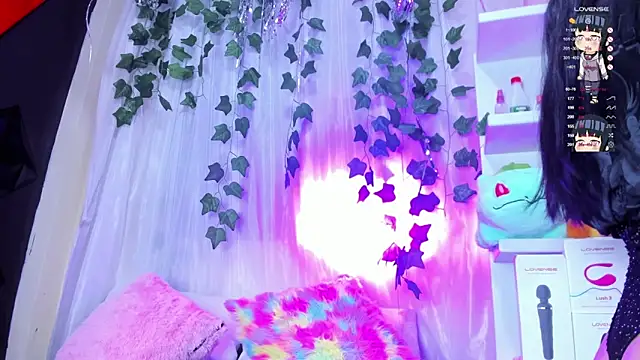 Snapshot of tokito_mitsuri chatting on February 3, 2026, 12:43 pm tokito mitsuri online show from February 3, 2026, 12:43 pm