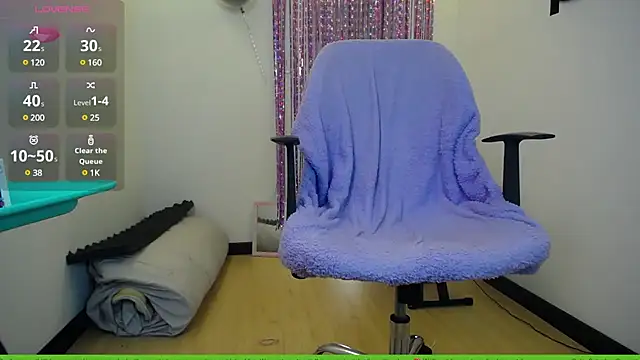 Snapshot of 911Calling chatting on February 14, 2025, 2:50 am 911Calling online show from February 14, 2025, 2:50 am