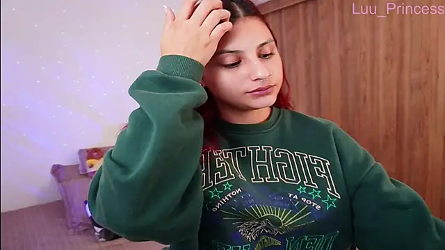 Luu Princess online show from December 11, 2024, 1:37 am