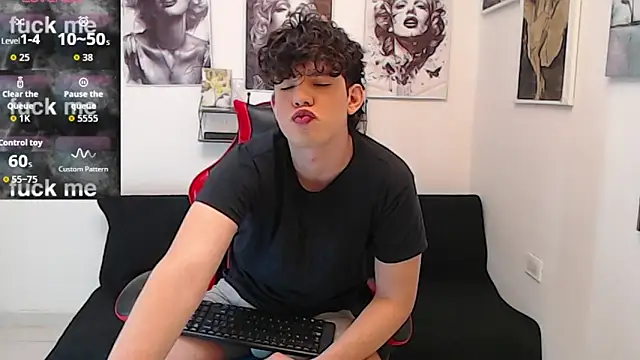 Angelo-cianuro- online show from February 24, 2026, 11:47 pm