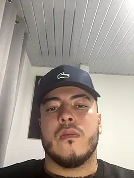 Dexter-T online show from November 9, 2025, 11:47 pm