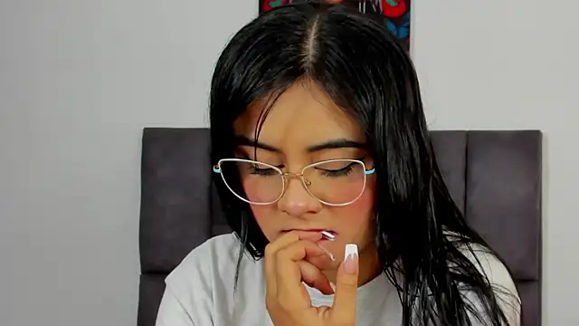 Snapshot of Dulce_amg chatting on March 17, 2025, 1:29 pm Dulce amg online show from March 17, 2025, 1:29 pm