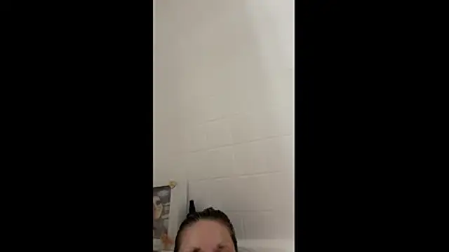 misssub6969 online show from November 19, 2025, 2:44 am