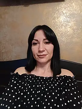 FireLily332 online show from February 1, 2025, 4:00 pm