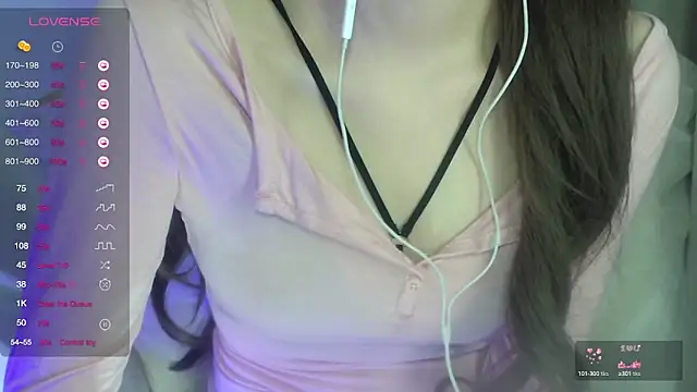 Snapshot of yaya_fun chatting on December 13, 2024, 6:38 pm yaya fun online show from December 13, 2024, 6:38 pm