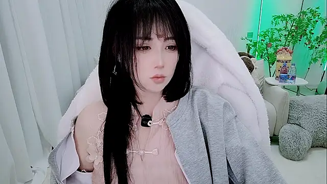 Vaness-a online show from February 12, 2026, 6:58 pm