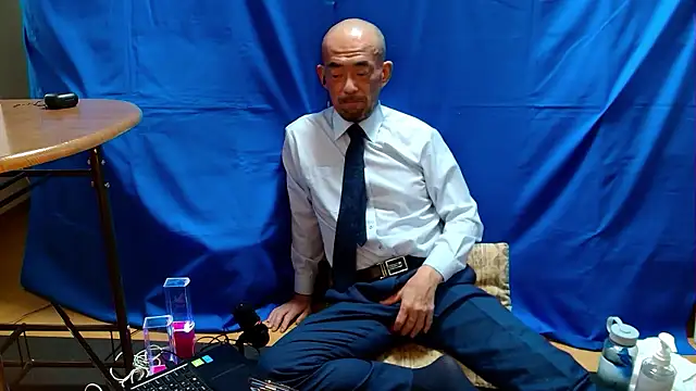 Snapshot of heita_omori chatting on November 16, 2025, 6:30 am heita omori online show from November 16, 2025, 6:30 am