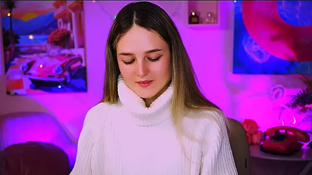 DeboraLarson online show from January 16, 2025, 3:56 pm