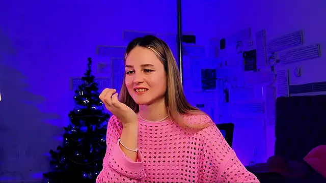 DeboraLarson online show from January 24, 2025, 3:13 pm