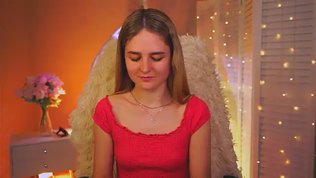 DeboraLarson online show from March 2, 2026, 5:52 am