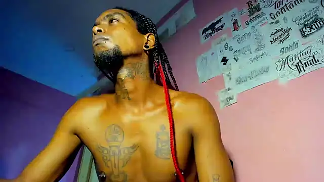 bigblackhotx1 online show from April 15, 2026, 10:54 pm