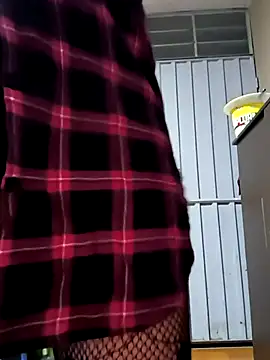 Kasandra02 online show from April 25, 2026, 4:04 am