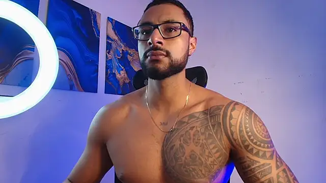 LiamGarcia1 online show from March 2, 2026, 3:41 pm