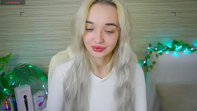 Ashley S online show from February 21, 2025, 11:10 pm