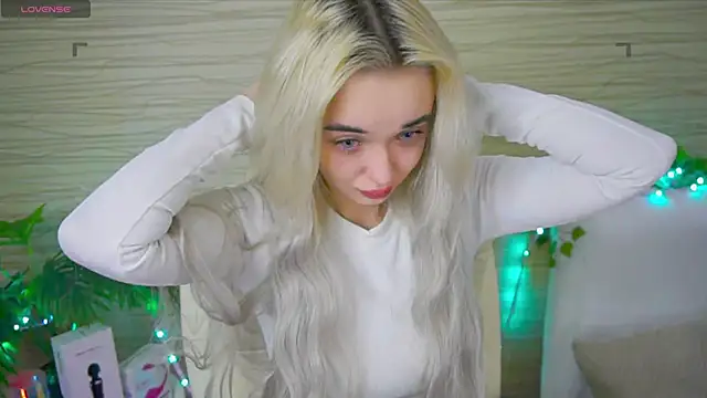 Ashley S online show from February 22, 2025, 11:13 pm