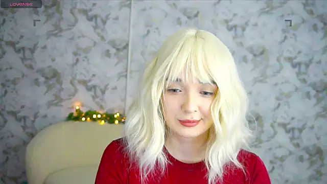 Snapshot of Ashley_S chatting on May 20, 2026, 10:27 pm Ashley S online show from May 20, 2026, 10:27 pm