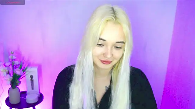 Snapshot of Ashley_S chatting on July 12, 2026, 10:12 pm Ashley S online show from July 12, 2026, 10:12 pm