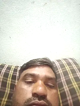 pintuS40 online show from January 15, 2025, 6:29 pm