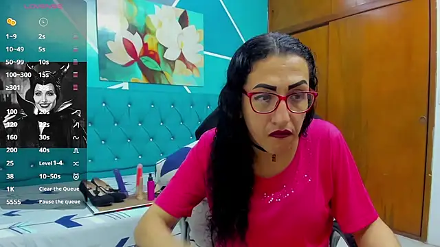 Snapshot of sabrina_dupont chatting on October 30, 2025, 12:50 pm sabrina dupont online show from October 30, 2025, 12:50 pm