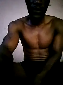 Snapshot of 12fitman chatting on February 20, 2026, 3:34 pm 12fitman online show from February 20, 2026, 3:34 pm