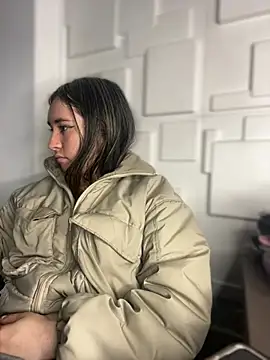 Sophie LS online show from February 20, 2025, 7:55 am