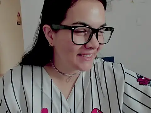 Snapshot of Babe-sofi chatting on July 17, 2026, 5:29 pm Babe-sofi online show from July 17, 2026, 5:29 pm