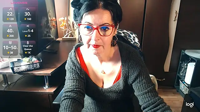 Snapshot of exymilf_ chatting on February 21, 2025, 12:39 pm exymilf online show from February 21, 2025, 12:39 pm