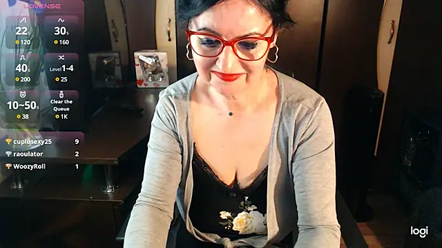 Snapshot of exymilf_ chatting on March 12, 2025, 3:40 pm exymilf online show from March 12, 2025, 3:40 pm