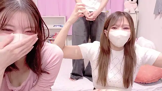 Snapshot of ASUKA-TV chatting on September 12, 2025, 11:43 am ASUKA-TV online show from September 12, 2025, 11:43 am