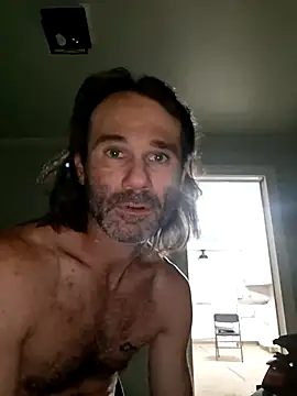 Snapshot of catalpaworm08 chatting on July 11, 2026, 8:39 am catalpaworm08 online show from July 11, 2026, 8:39 am