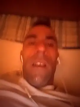 MownRender online show from December 3, 2025, 8:40 pm