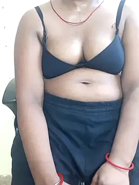 Snapshot of NairaSaxena chatting on July 18, 2026, 7:17 pm NairaSaxena online show from July 18, 2026, 7:17 pm