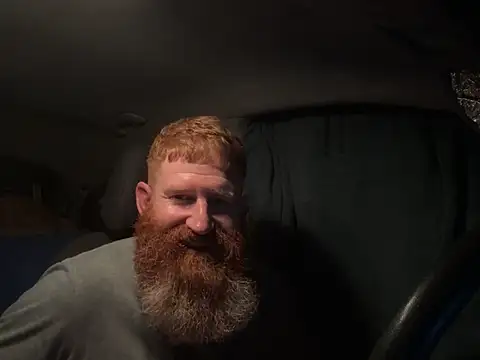 Snapshot of Redfurr69 chatting on December 13, 2024, 11:02 am Redfurr69 online show from December 13, 2024, 11:02 am