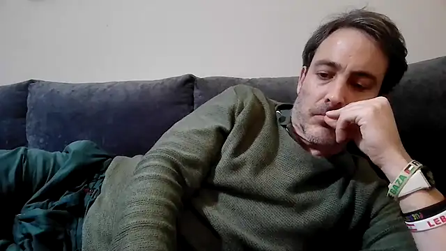 basquehotboy online show from January 21, 2025, 11:02 pm