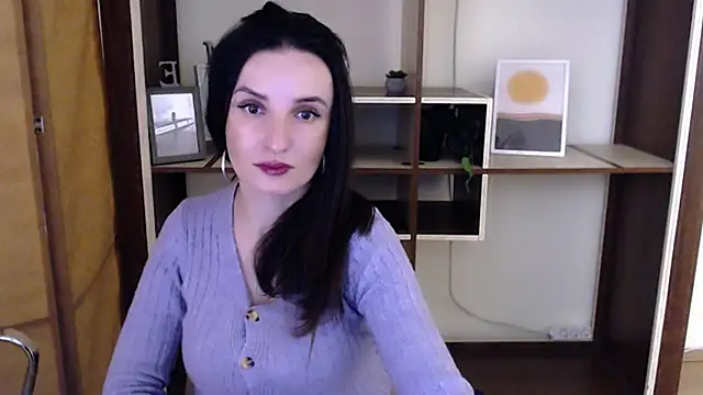 Snapshot of LaimaV_ chatting on April 17, 2026, 9:56 am LaimaV online show from April 17, 2026, 9:56 am