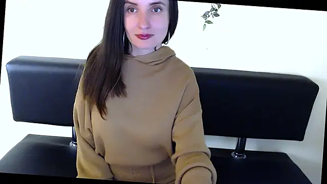 Snapshot of LaimaV_ chatting on April 28, 2026, 10:26 pm LaimaV online show from April 28, 2026, 10:26 pm