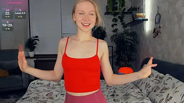 AnitaaClark online show from January 30, 2025, 7:26 pm