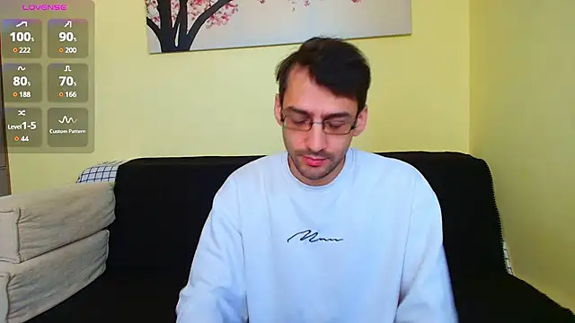 HungEddy online show from November 24, 2025, 8:58 am