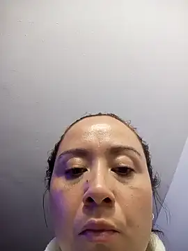 Snapshot of RenataSexy_ chatting on January 5, 2025, 3:32 am RenataSexy  online show from January 5, 2025, 3:32 am